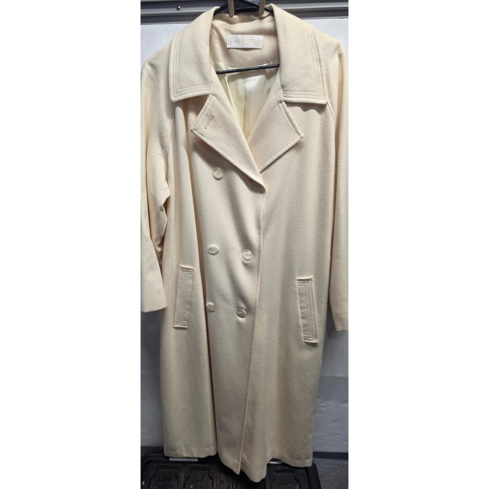 Vintage Elegant Fashions Cream Wool Coat Double Breasted Made in USA 20WP